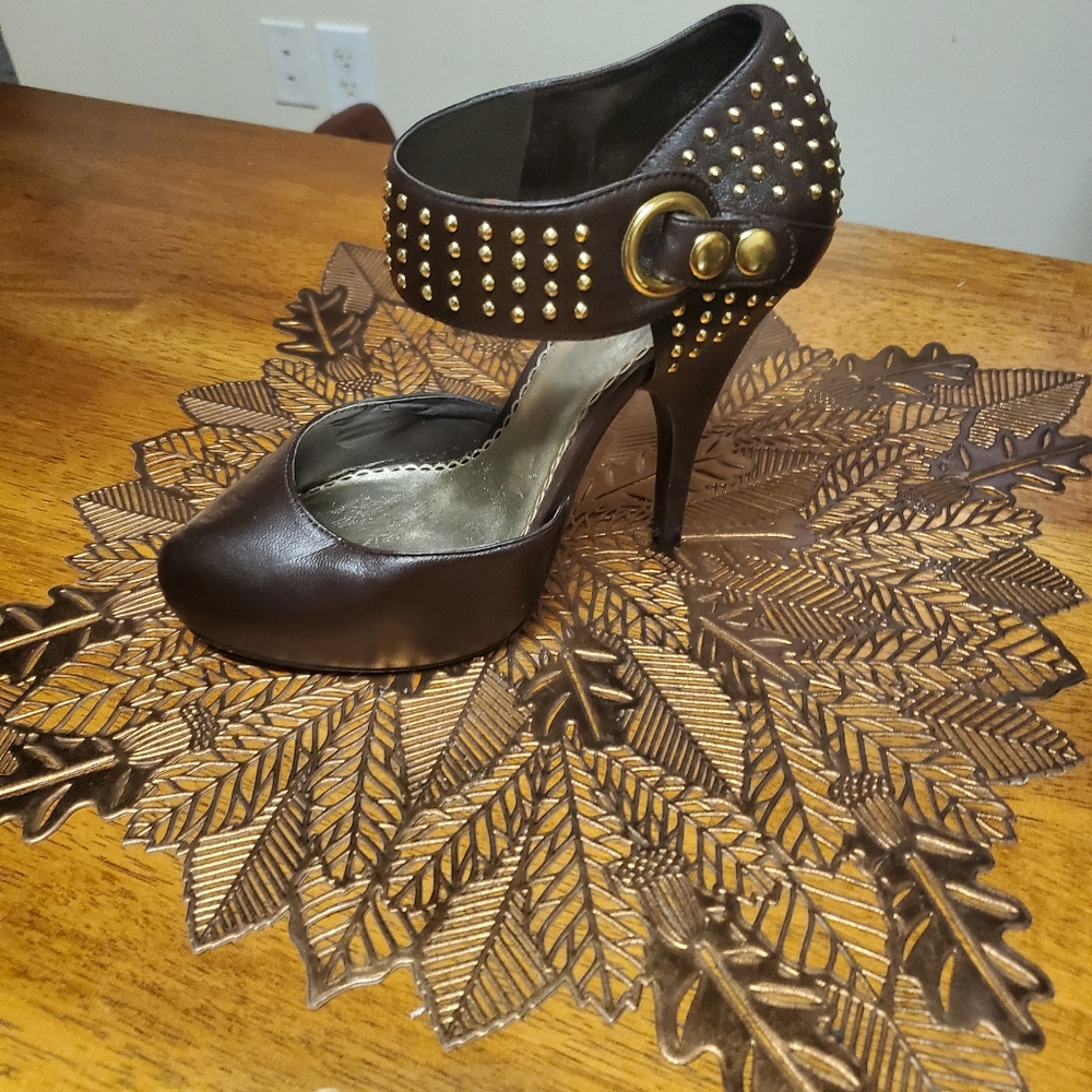 Bebe heels